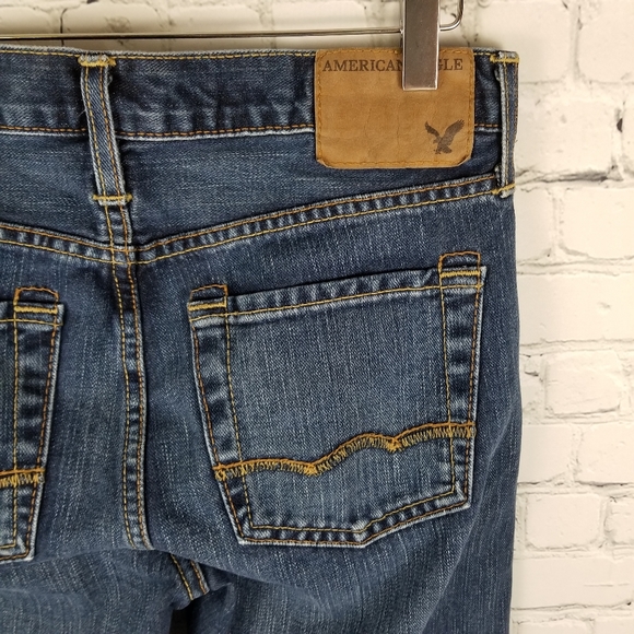 AMERICAN EAGLE | Low Rise Boot button fly jeans - Picture 1 of 8